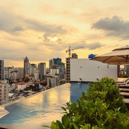 Ocean Hotel Phnom Penh Eksteriør billede