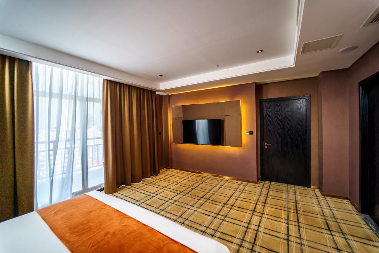 Ocean Hotel Phnom Penh Eksteriør billede