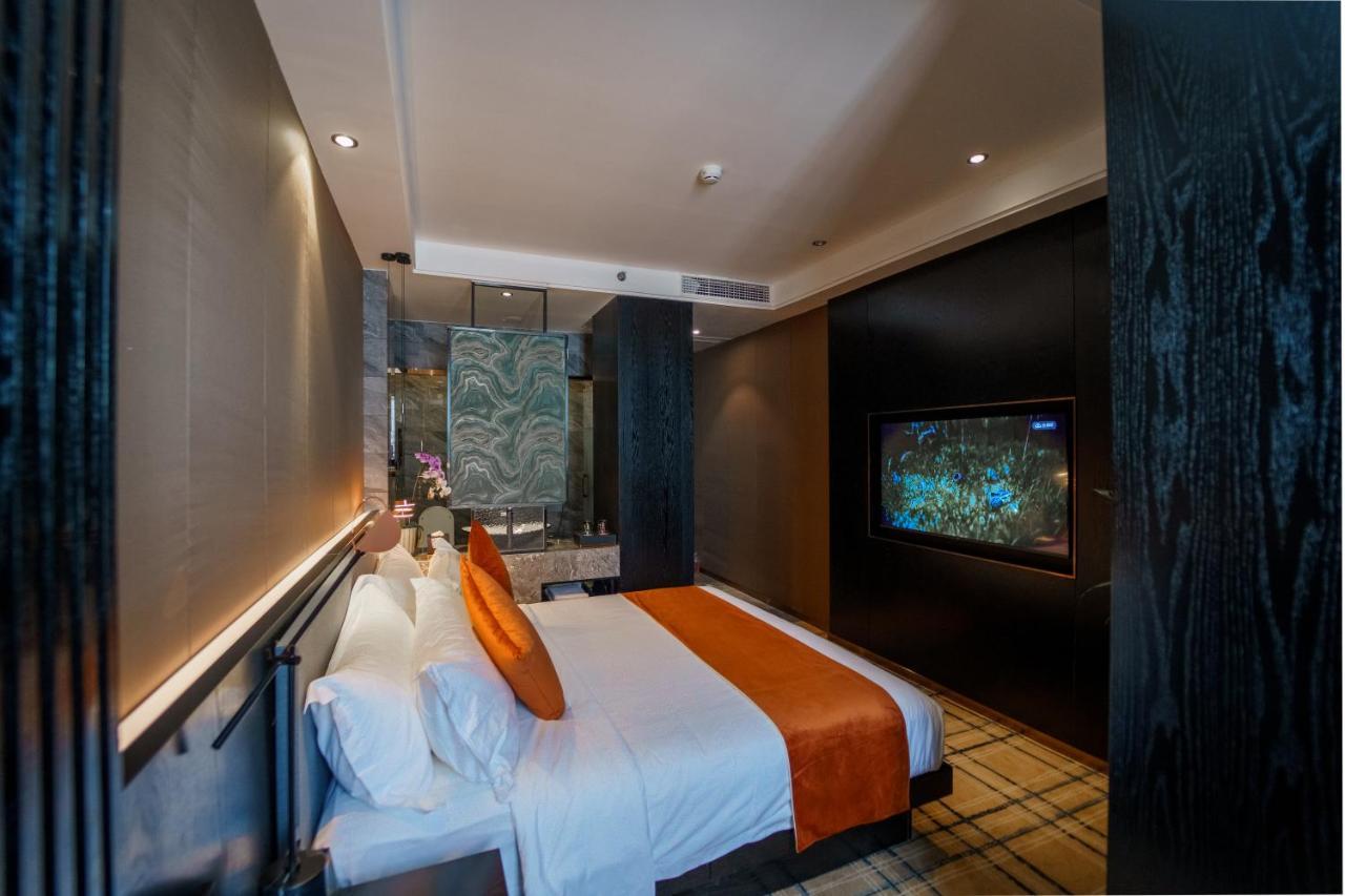 Ocean Hotel Phnom Penh Eksteriør billede