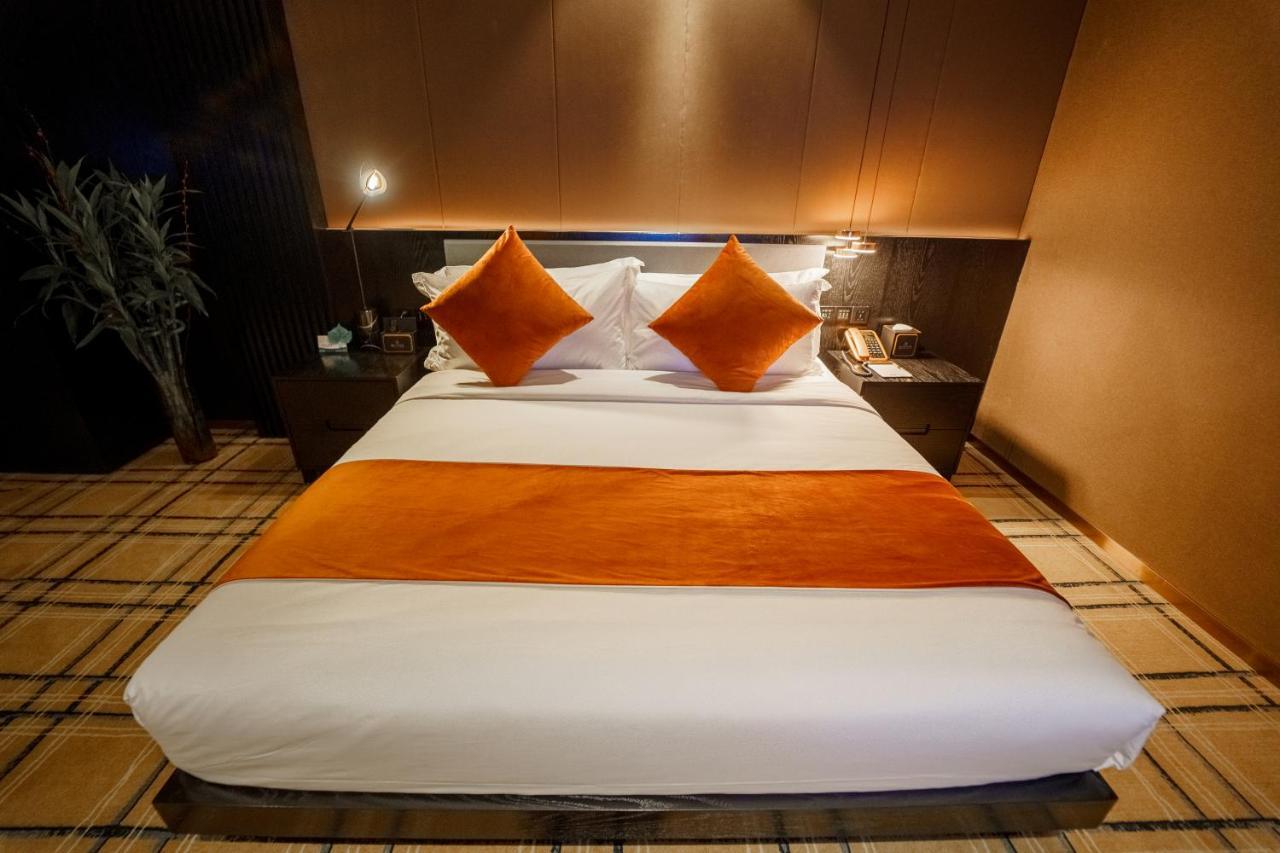 Ocean Hotel Phnom Penh Eksteriør billede