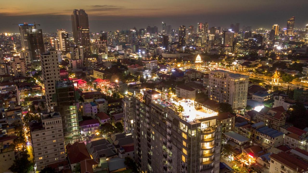 Ocean Hotel Phnom Penh Eksteriør billede